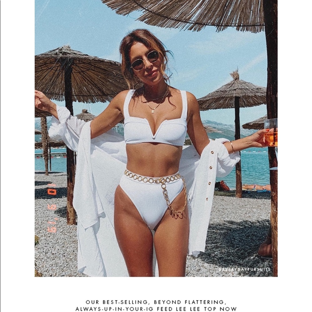 L space lee lee top and bottom